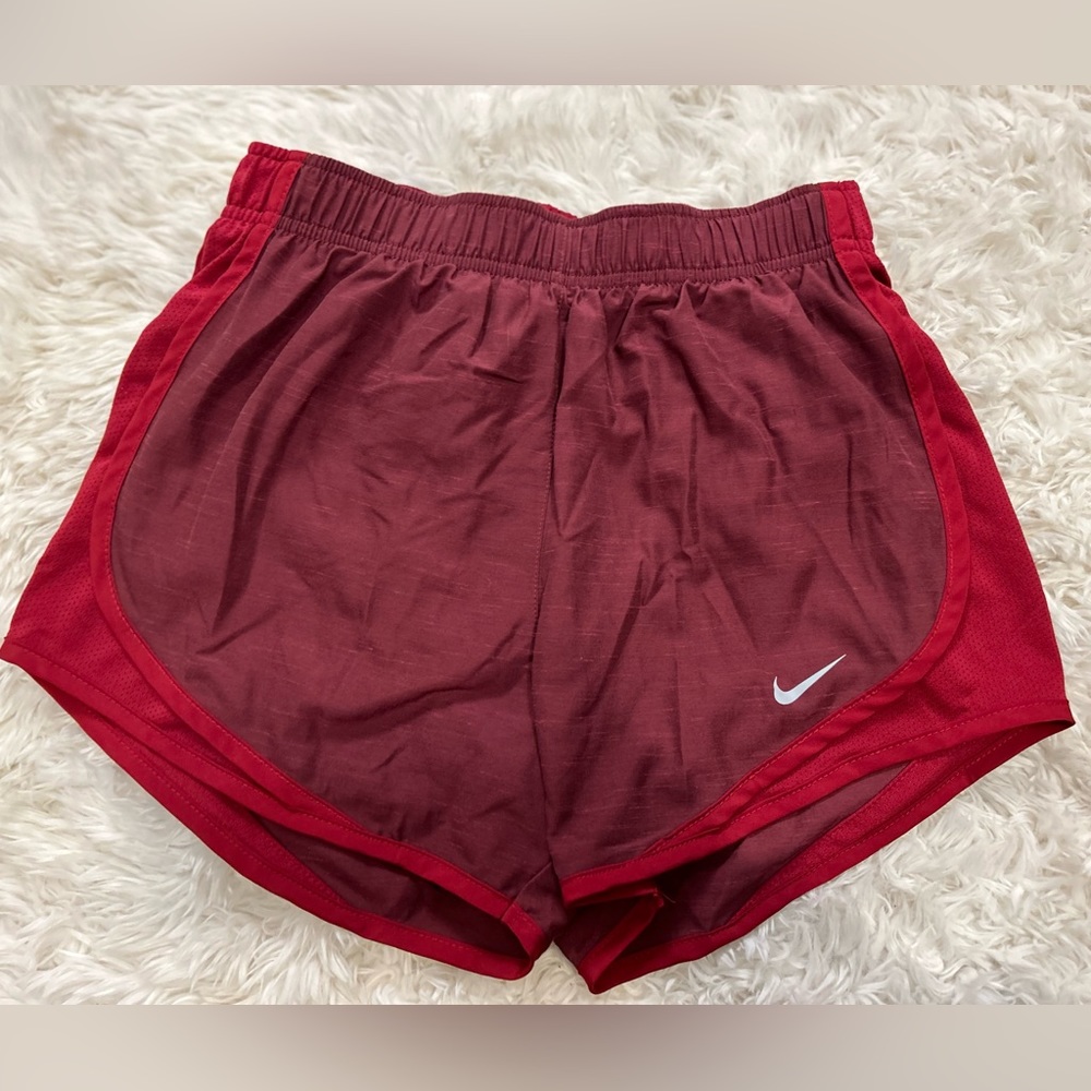 Nike dry fit workout shorts